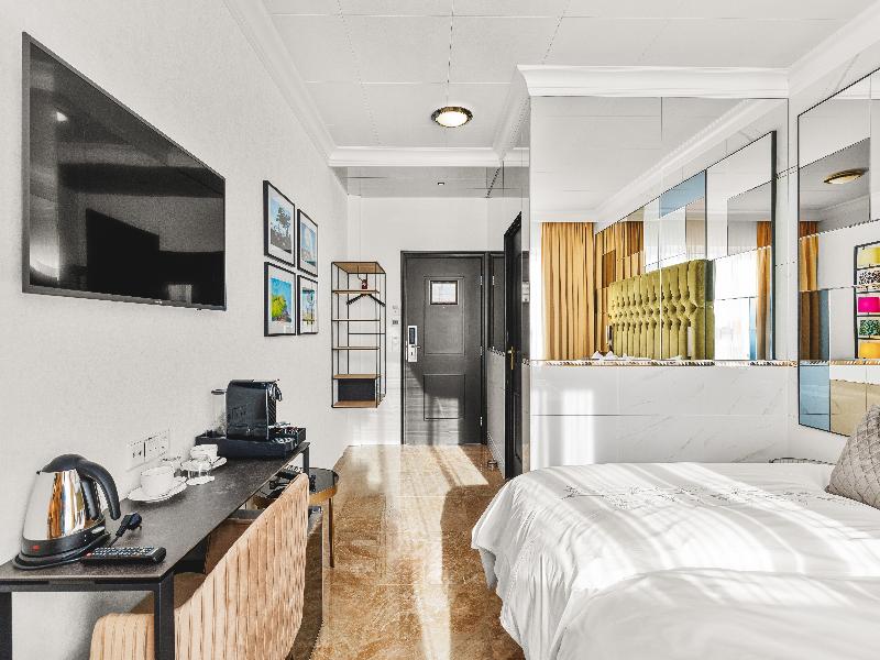 Hotel Keflavik image