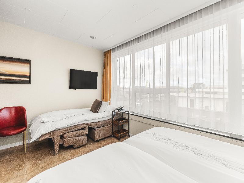Hotel Keflavik image