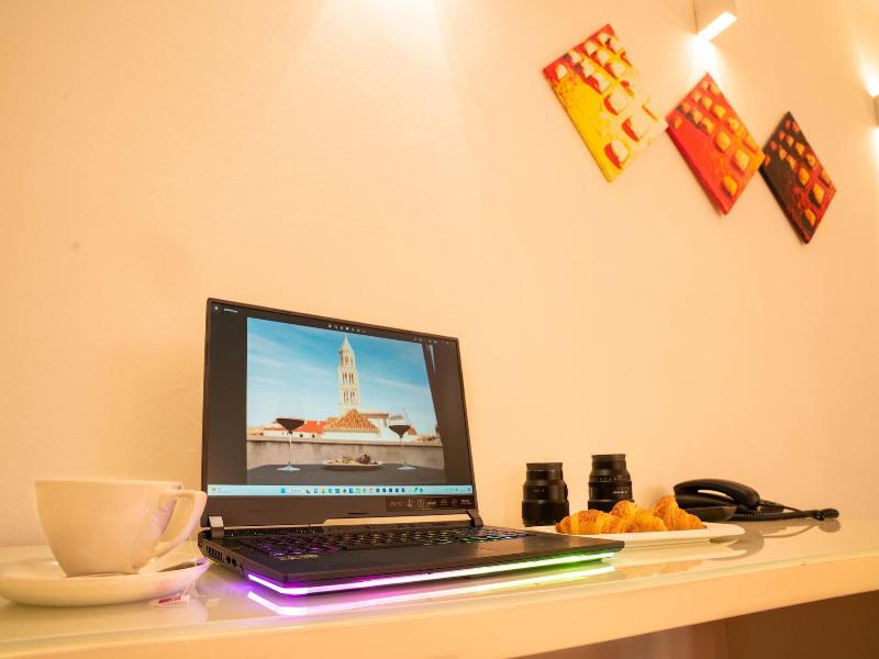 Slavija Culture Heritage Hotel image