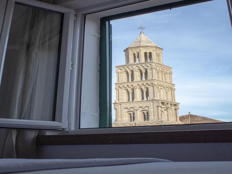 Slavija Culture Heritage Hotel image