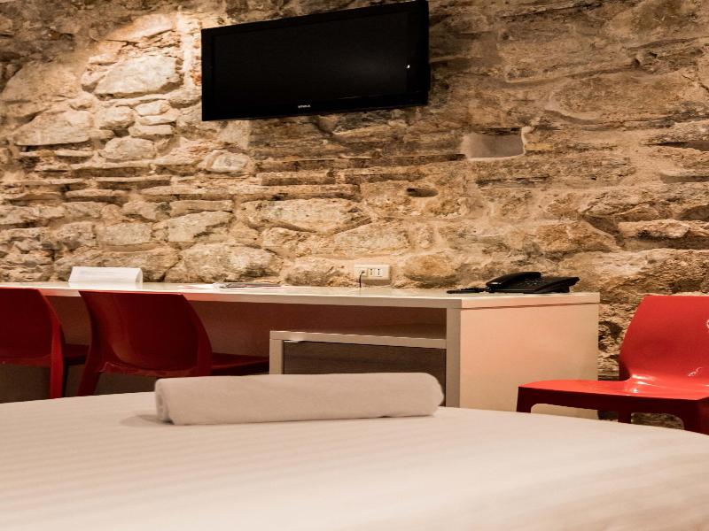 Slavija Culture Heritage Hotel image