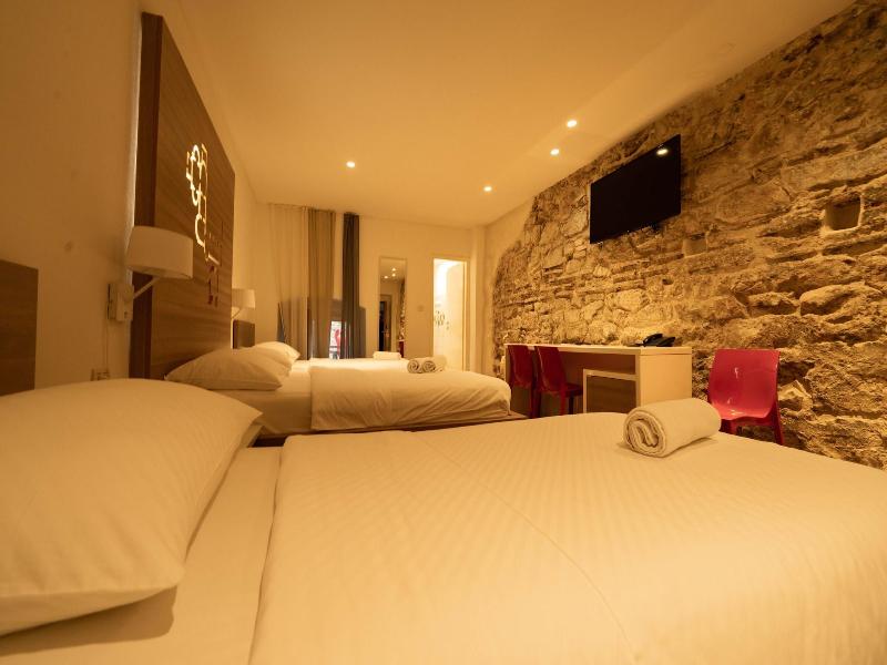 Slavija Culture Heritage Hotel image