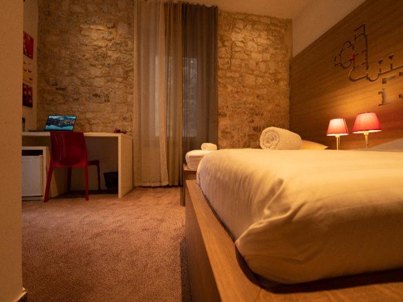 Slavija Culture Heritage Hotel image