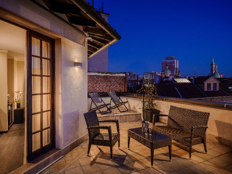 Hotel Mentana image
