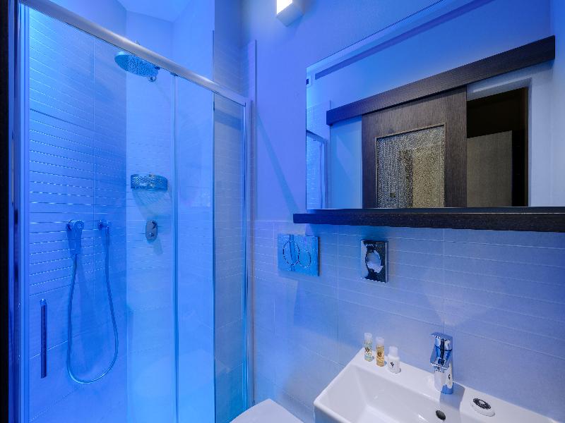 Hotel Mentana image