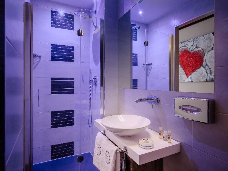 Hotel Mentana image