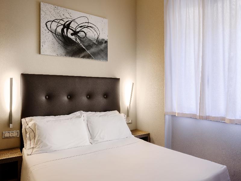 Hotel Mentana image