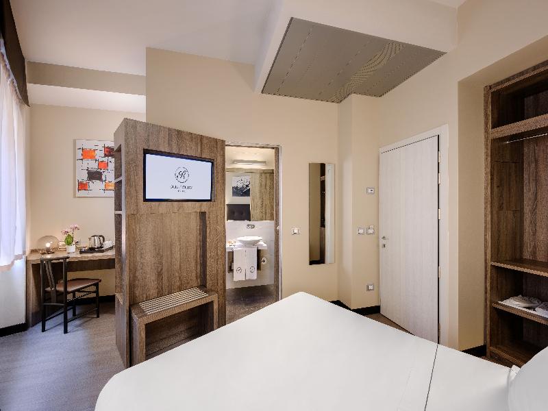 Hotel Mentana image