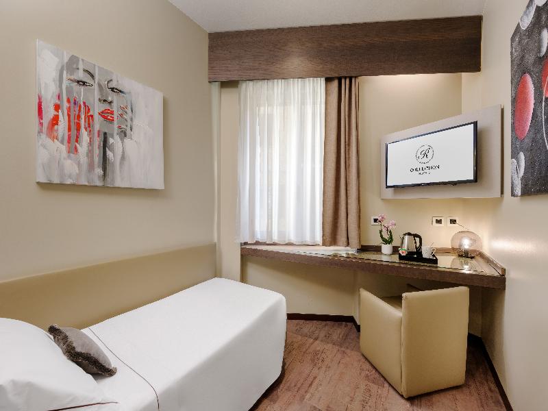 Hotel Mentana image