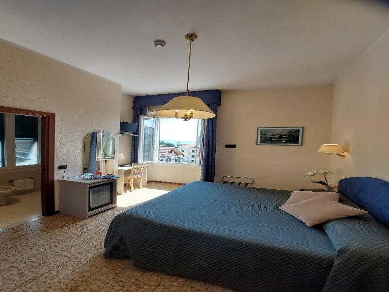 Hotel Stella image