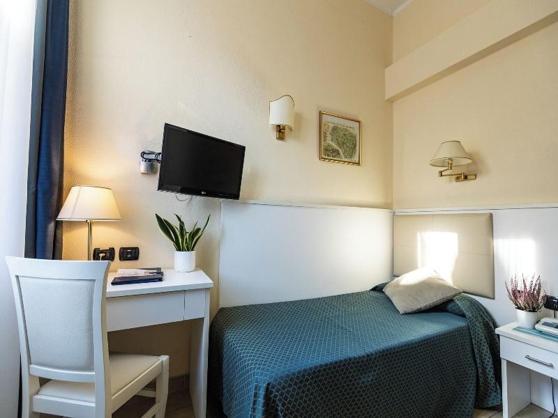 Hotel Stella image
