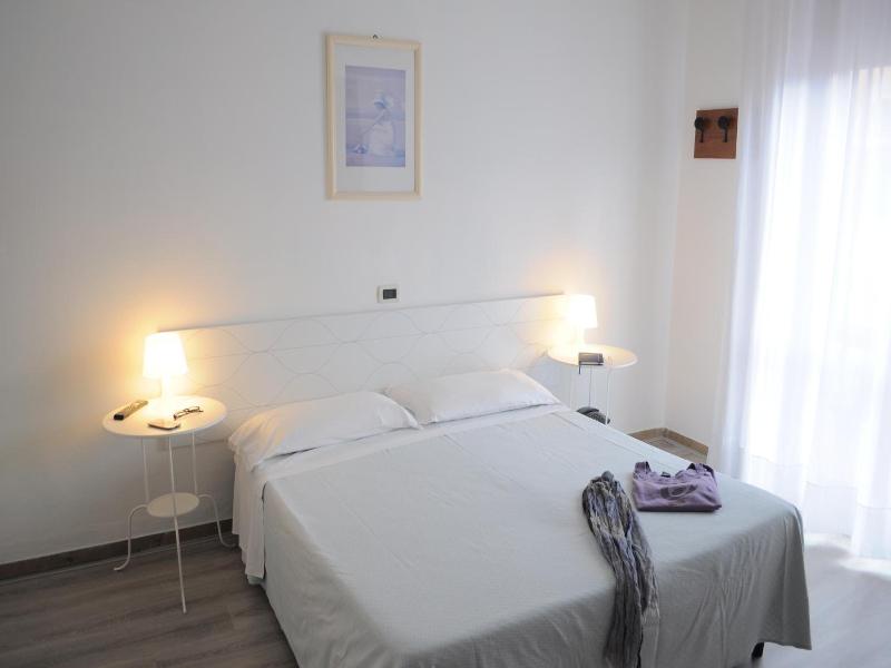Hotel Cecile image