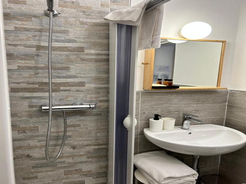 Hotel Cecile image