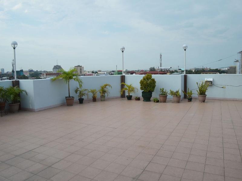 ALU Hotel Davao image