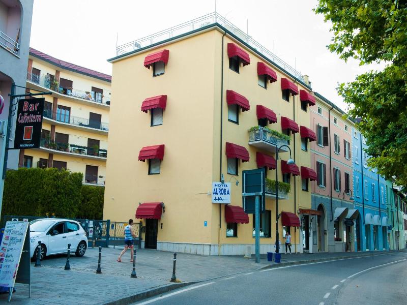 Hotel Aurora image