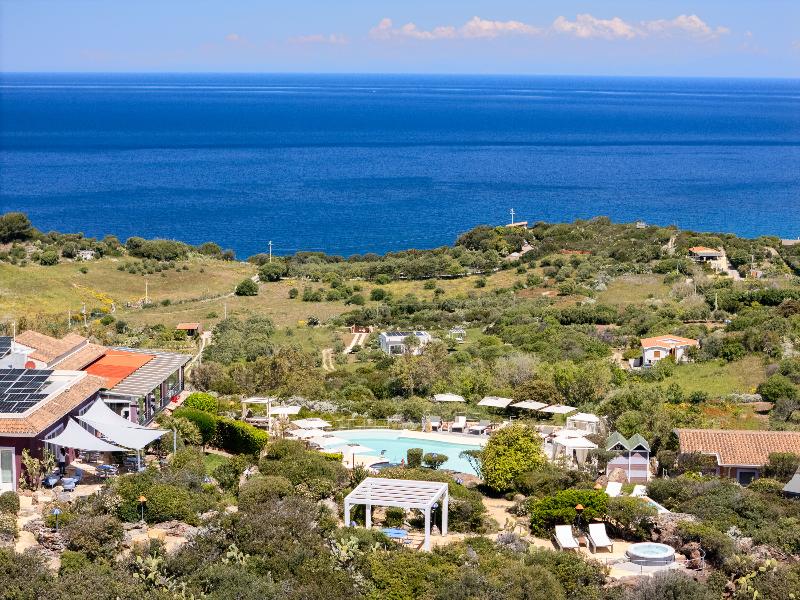 Bajaloglia Resort image