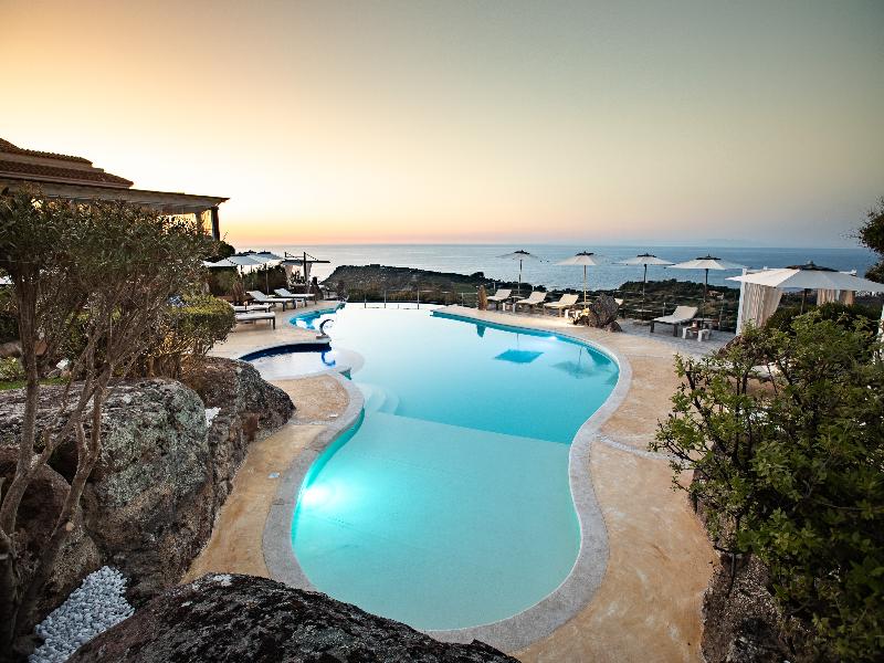 Bajaloglia Resort image