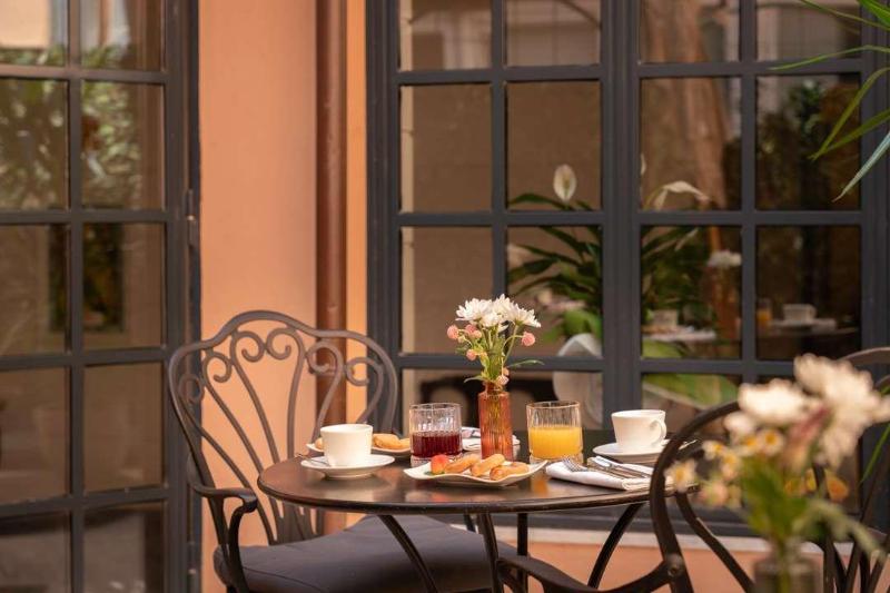 Stay in style at Hotel Della Conciliazione