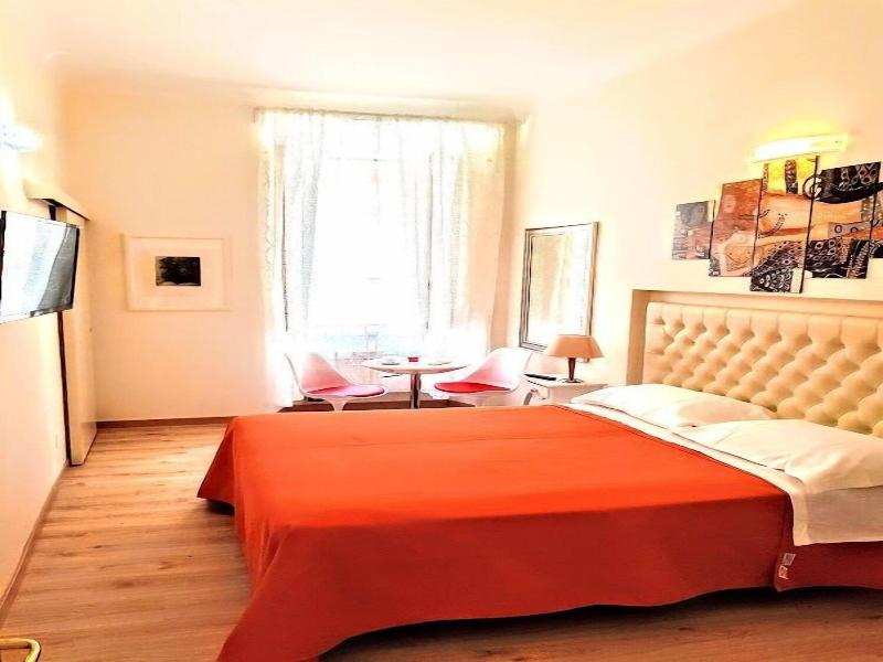 Tourist House B&B image