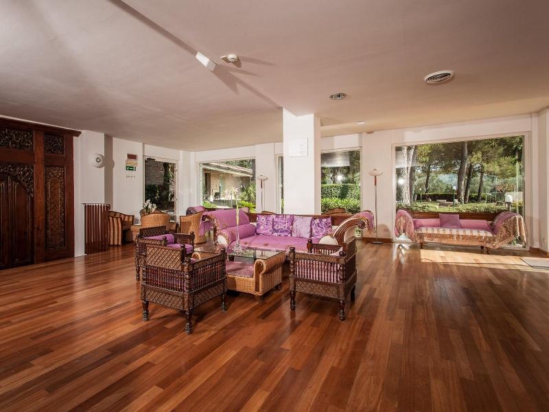 Finis Africae Country House image