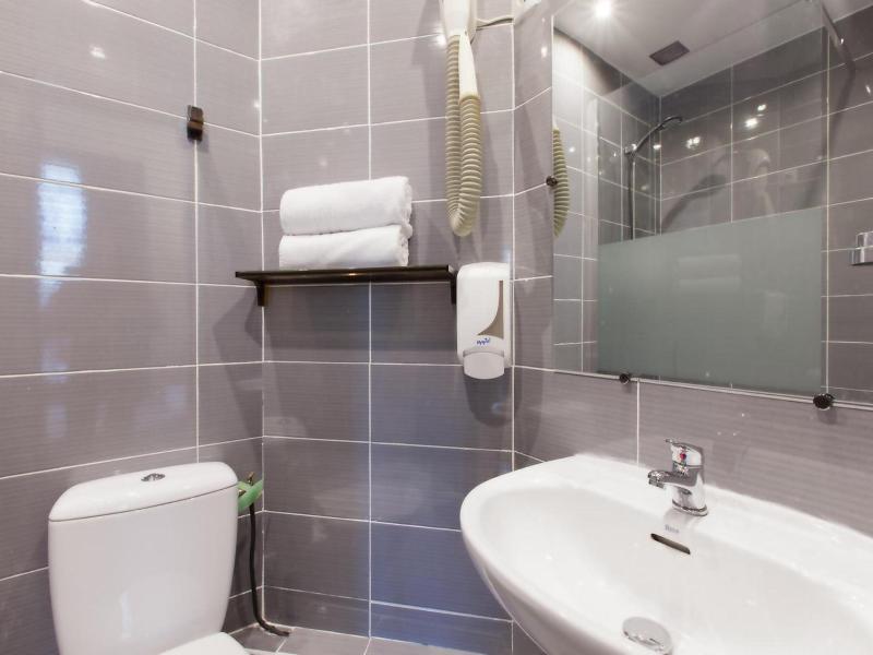 Hotel Victor Hugo image