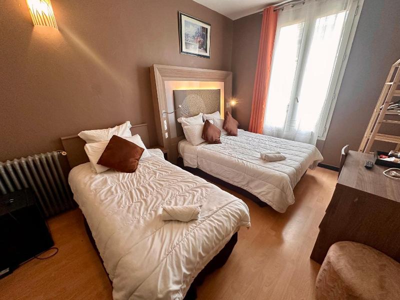 Hotel Victor Hugo image