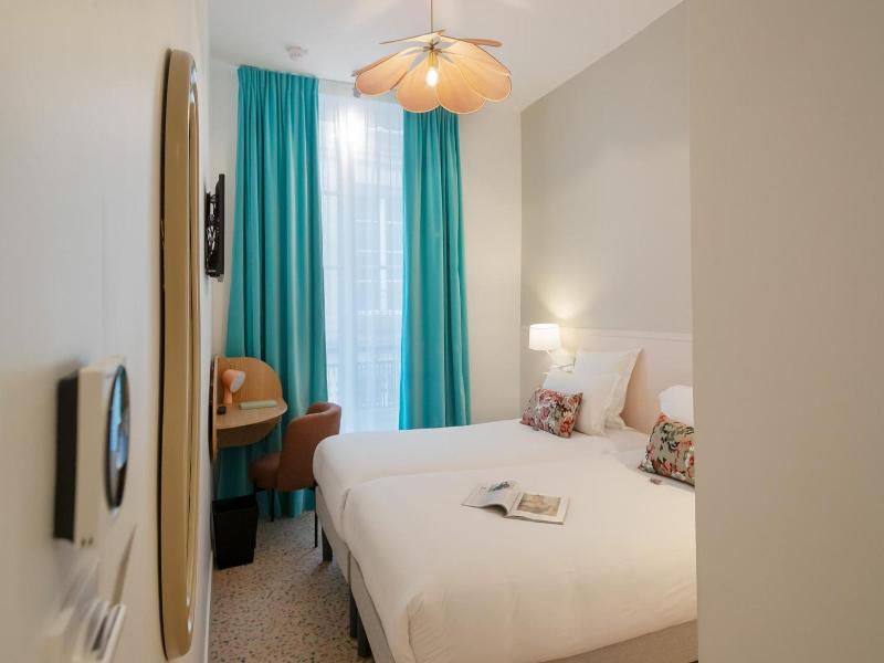Trendy Canettes Hotel image