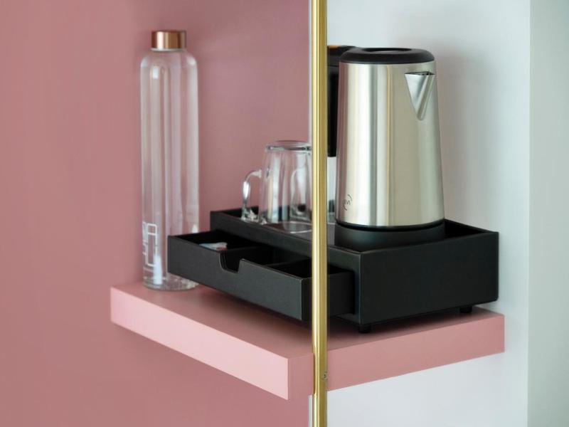 Trendy Canettes Hotel image