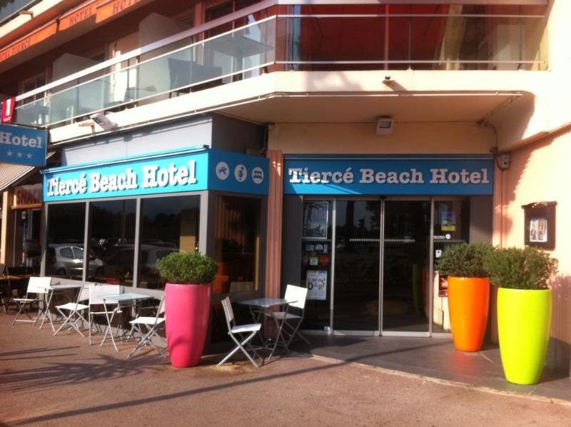 TIERCE BEACH HOTEL
