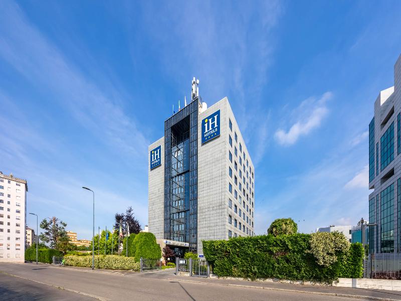 iH Hotels Milano Lorenteggio image