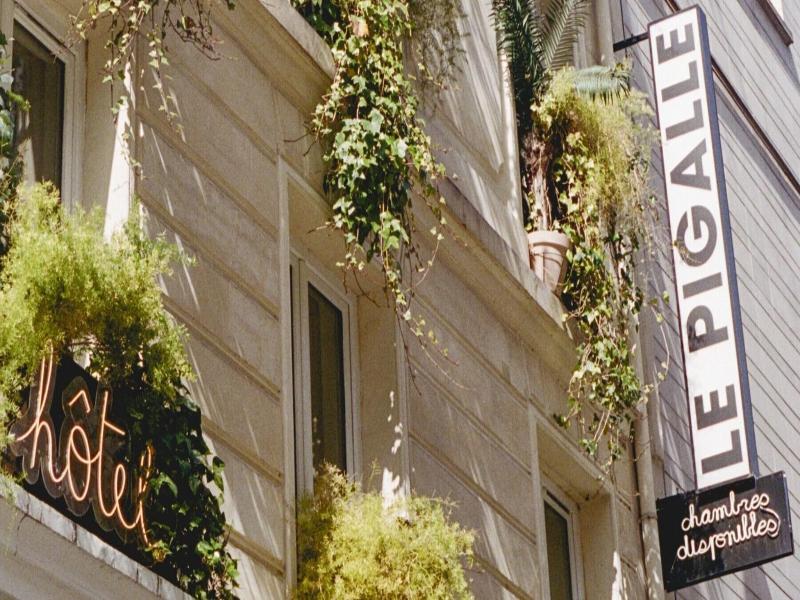 Le Pigalle image