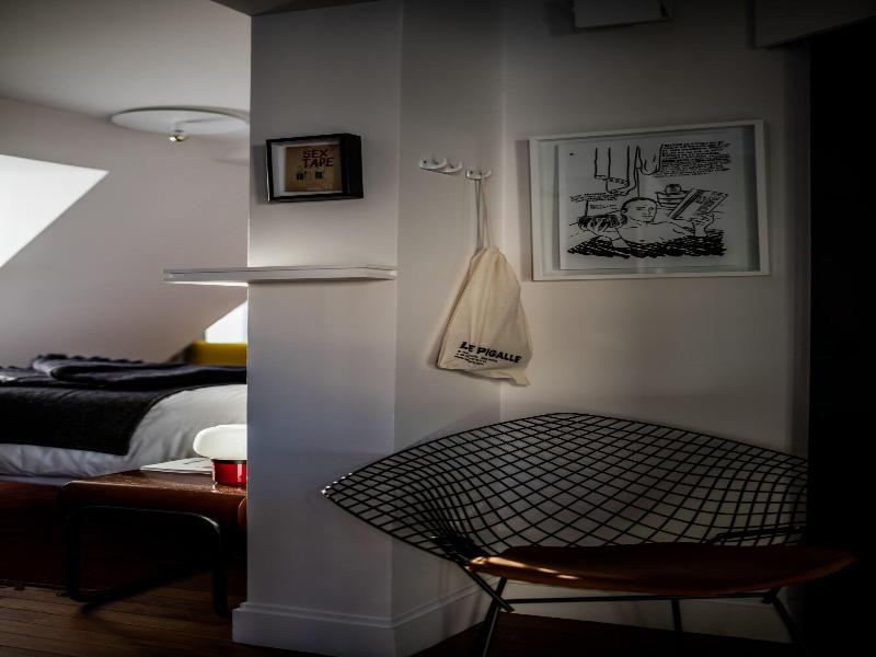 Le Pigalle image