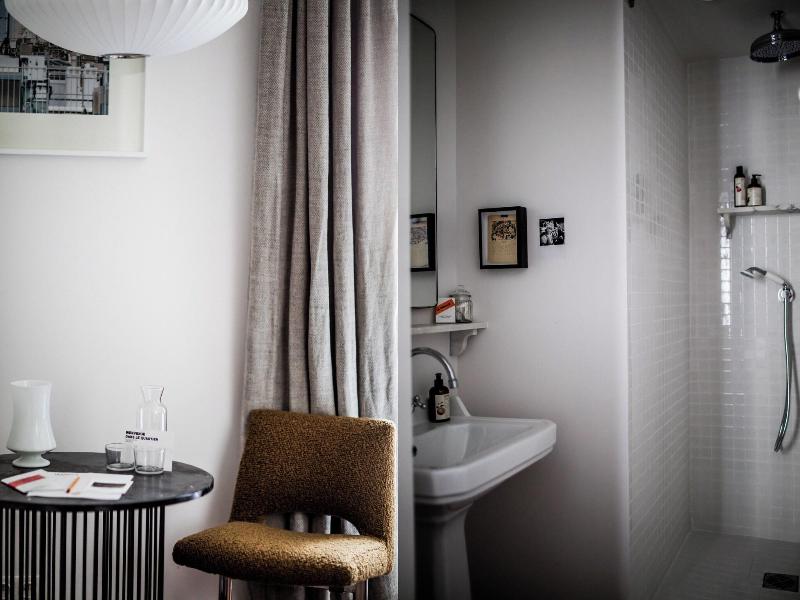Le Pigalle image