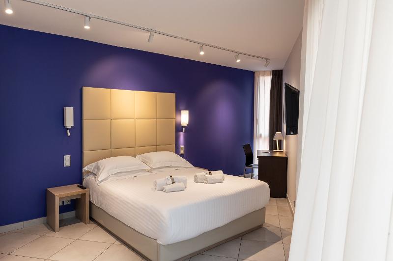 Royal Antibes image