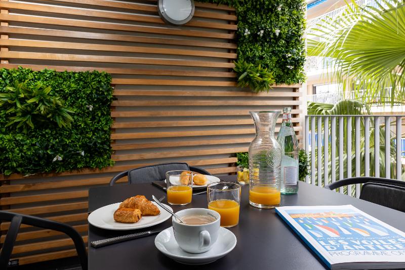 Royal Antibes image