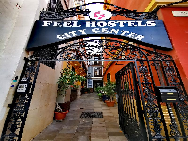 Feel Hostel City Center Malaga image