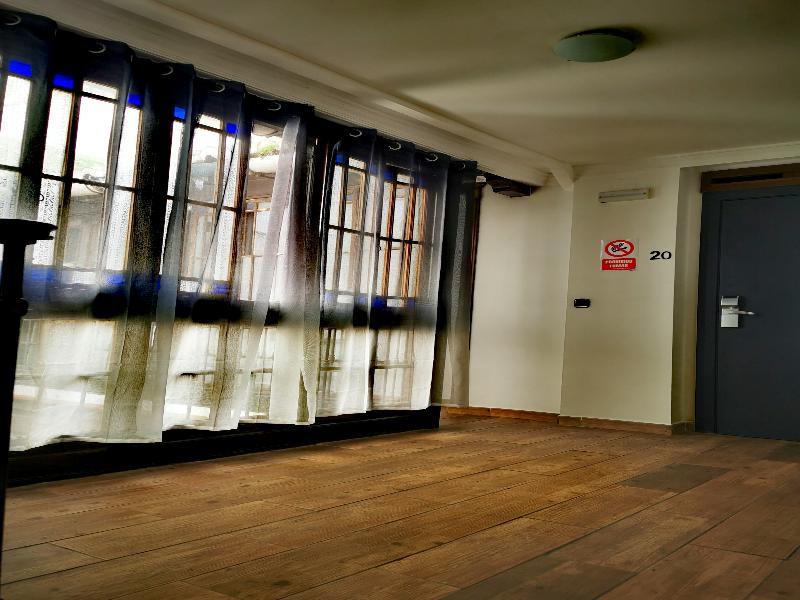 Feel Hostel City Center Malaga image