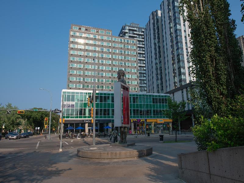Campus Tower Suite Hotel image