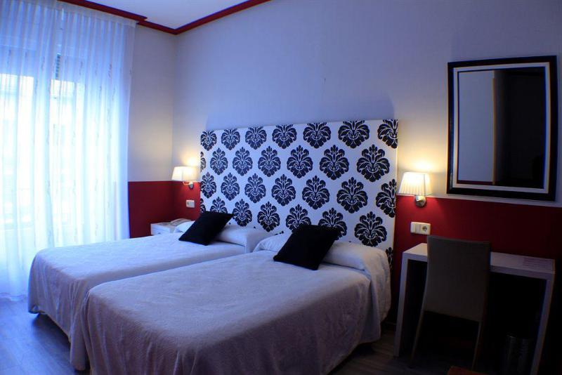 Hostal Oriente Hs image