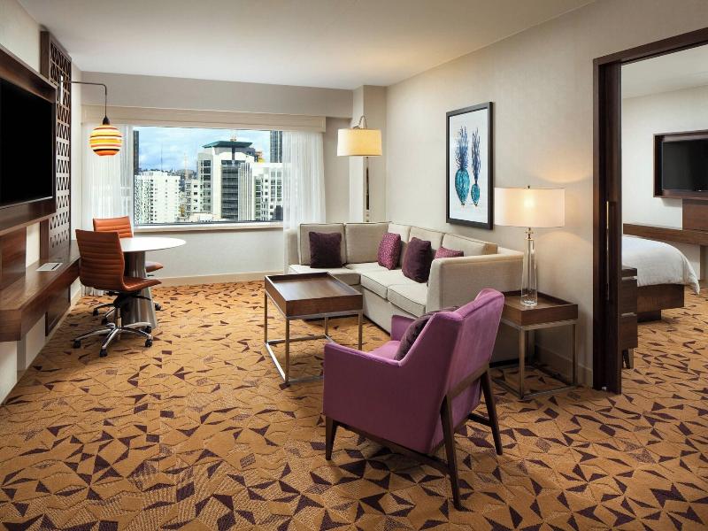 Sheraton Grand Seattle image