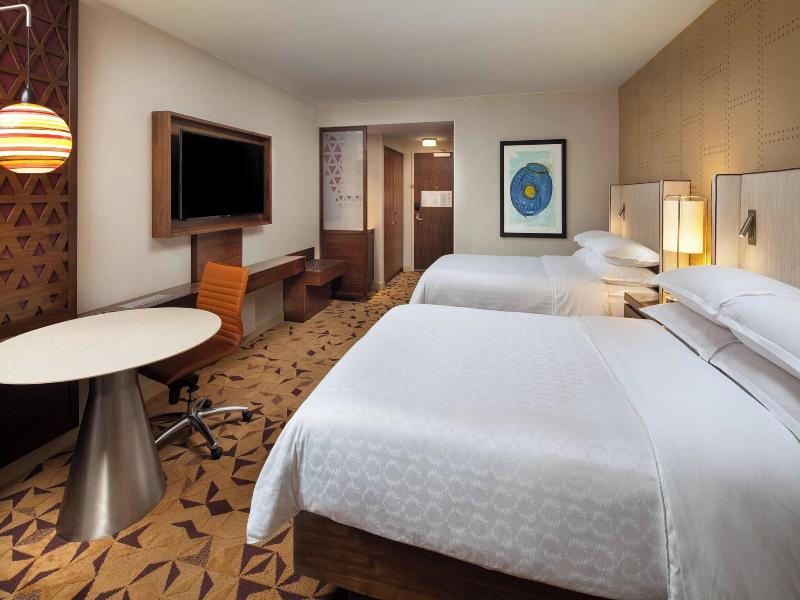 Sheraton Grand Seattle image