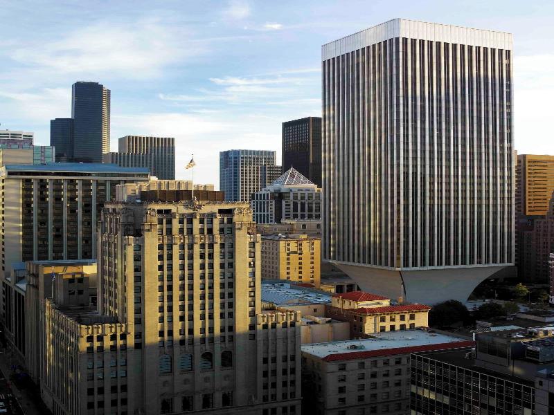 Sheraton Grand Seattle image