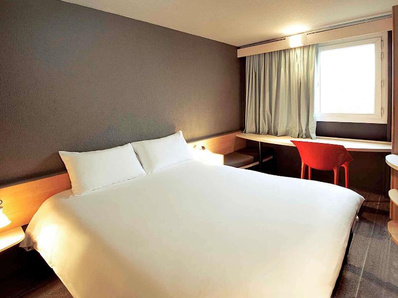 ibis Orly Chevilly Tram 7 image