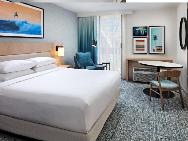 Hotel MdR Marina del Rey - a DoubleTree by Hilton image
