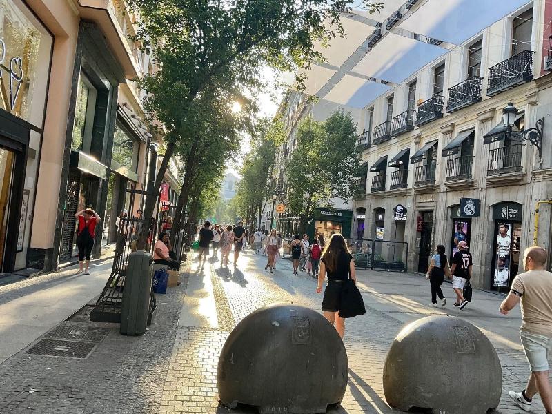 Luz Madrid Rooms image