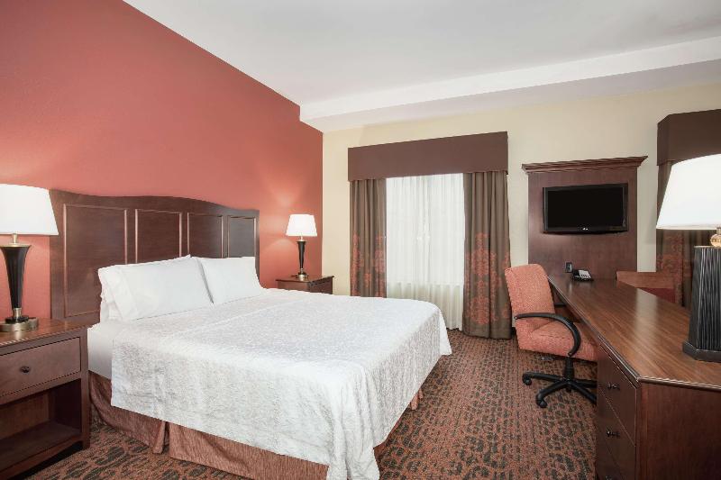 Hampton Inn & Suites Denver/South-RidgeGate