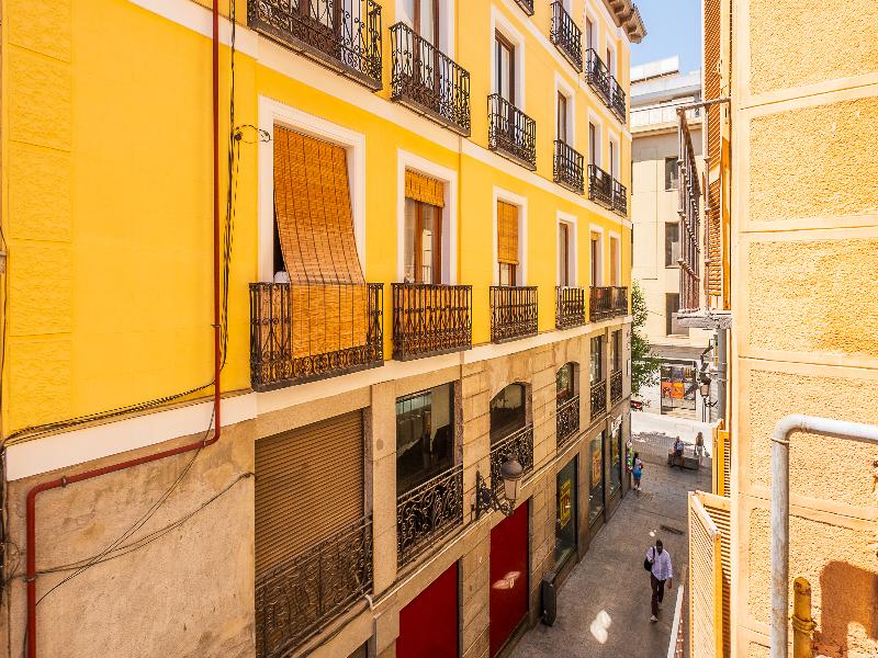 El Pilar image