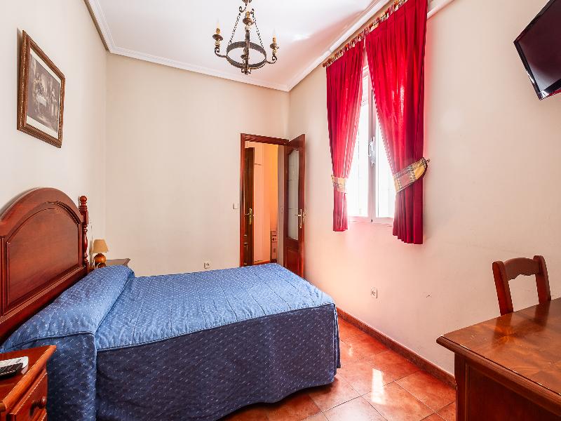 El Pilar image