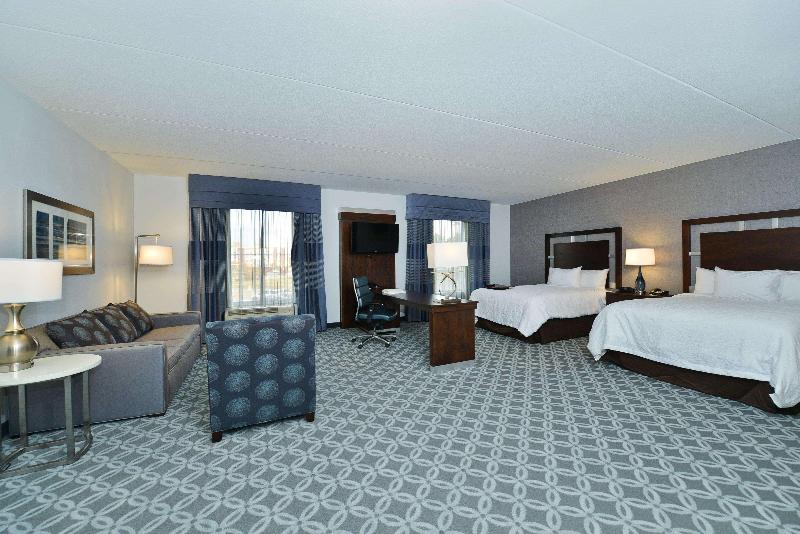 Hampton Inn & Suites Columbia/Southeast-Ft. Jackso