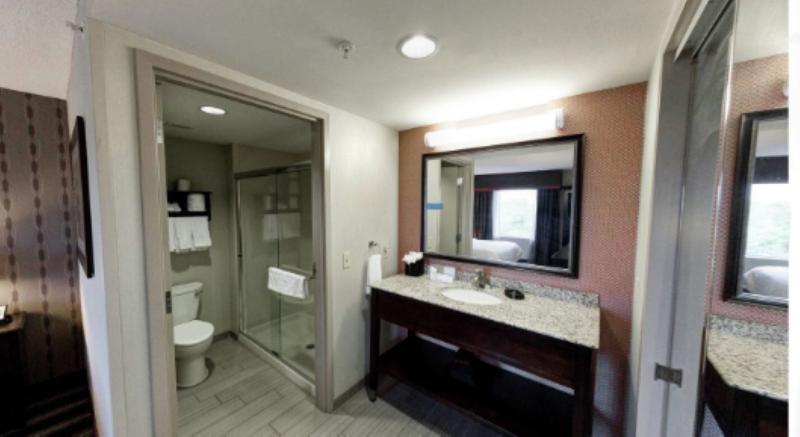 Hampton Inn Neptune/Wall image